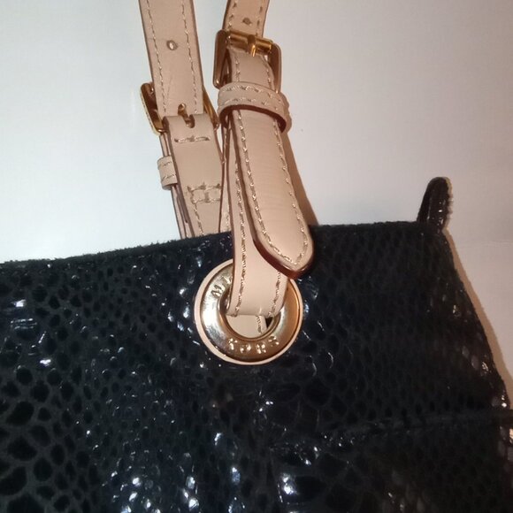 Michael Kors Black Patent Embossed Python Jet Set Tote - Picture 5 of 16